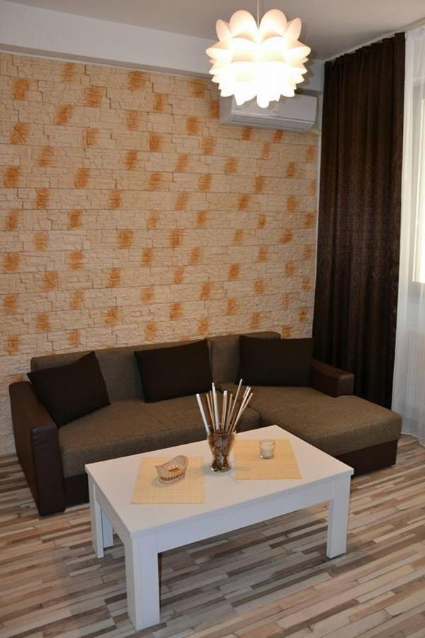 Aloha Apartamento Năvodari Exterior foto